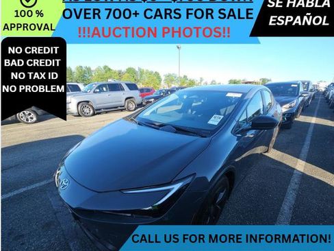 Used 2024 Toyota Prius LE FWD image 1