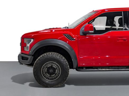 Used 2019 Ford F150 Raptor w/ Equipment Group 802A Luxury image 10