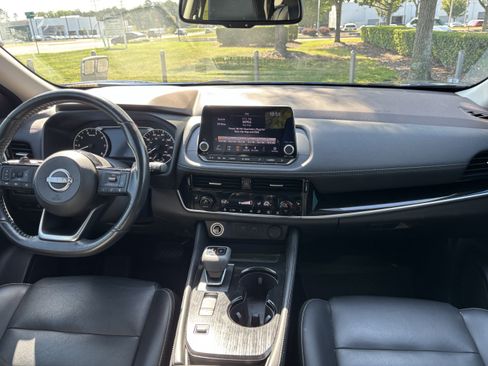Used 2023 Nissan Rogue SL FWD image 33