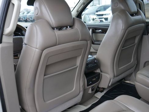 Used 2014 GMC Acadia Denali image 23