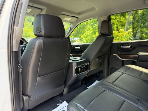 Used 2019 GMC Sierra 1500 SLT w/ SLT Premium Package AWD/4WD image 46