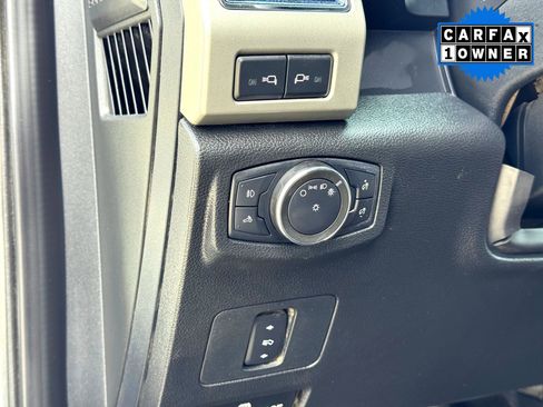 Used 2020 Ford F250 Lariat w/ Chrome Package image 14