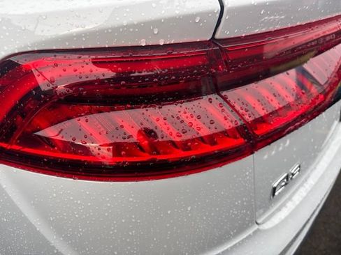 Certified 2023 Audi Q8 Premium Plus AWD/4WD image 6