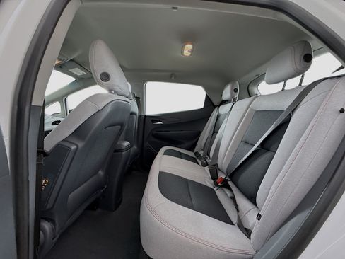 Used 2020 Chevrolet Bolt LT FWD image 25