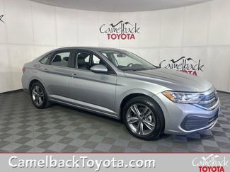 Used 2024 Volkswagen Jetta SE video 1