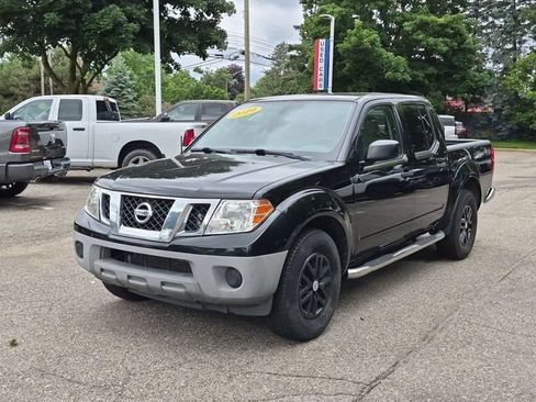 Used 2019 Nissan Frontier SV RWD image 7