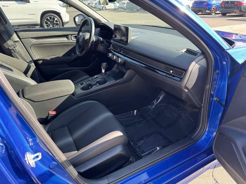 Used 2023 Honda Civic Sport image 14