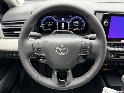 New 2026 Toyota Camry XLE AWD/4WD image 13