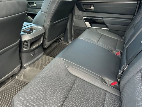 Used 2024 Toyota Tundra Limited image 12