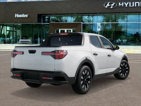 Certified 2026 Hyundai Santa Cruz SE AWD/4WD image 4