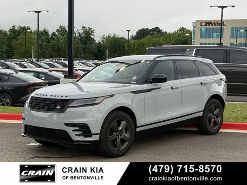 Used 2025 Land Rover Range Rover Velar Dynamic SE AWD/4WD image 3