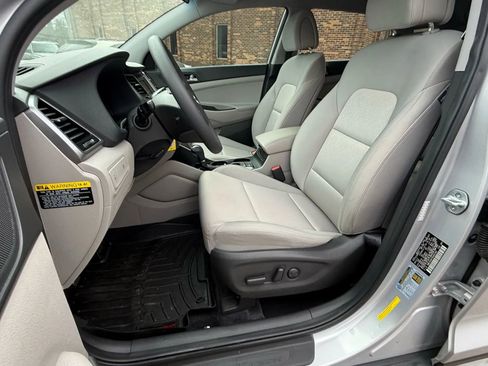 Used 2017 Hyundai Tucson SE image 13