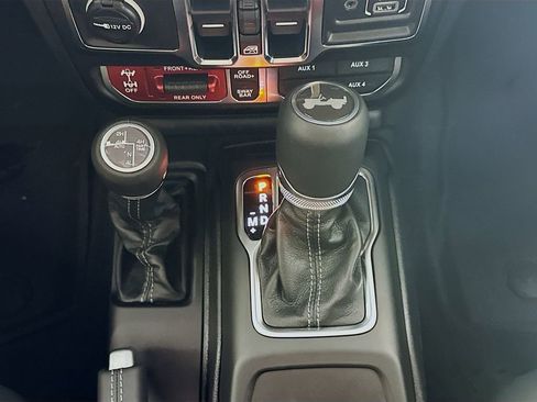 New 2026 Jeep Wrangler Unlimited Rubicon AWD/4WD image 12