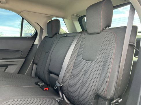 Used 2013 Chevrolet Equinox LS image 21