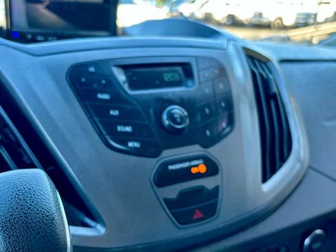 Used 2018 Ford Transit 250 130 Low Roof image 23