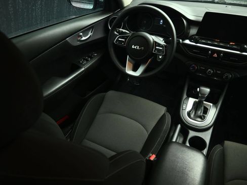 Used 2023 Kia Forte LXS w/ LXS Technology Package FWD image 47