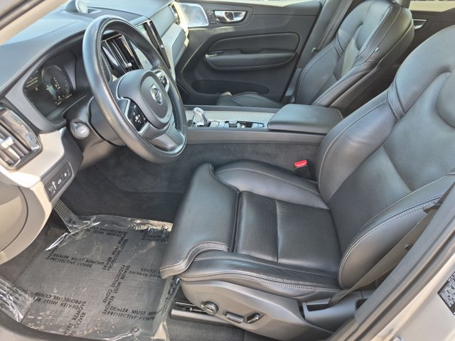 Used 2018 Volvo XC60 T8 Inscription w/ Luxury Seat Package AWD/4WD image 17