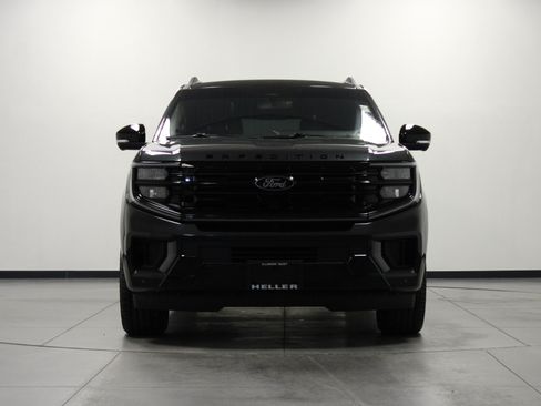 Used 2025 Ford Expedition Platinum w/ Stealth Appearance Package AWD/4WD image 9