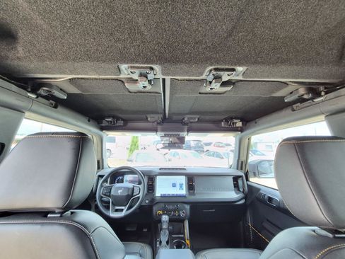 Used 2024 Ford Bronco Badlands AWD/4WD image 22