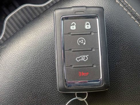Used 2024 Jeep Grand Cherokee Limited w/ Black Appearance Package AWD/4WD image 35