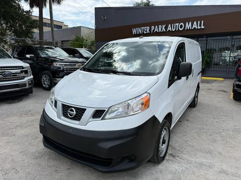 Used 2020 Nissan NV200 S FWD image 1