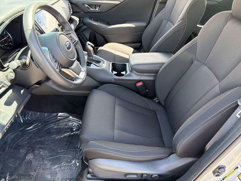 Used 2025 Subaru Legacy Premium AWD/4WD image 5