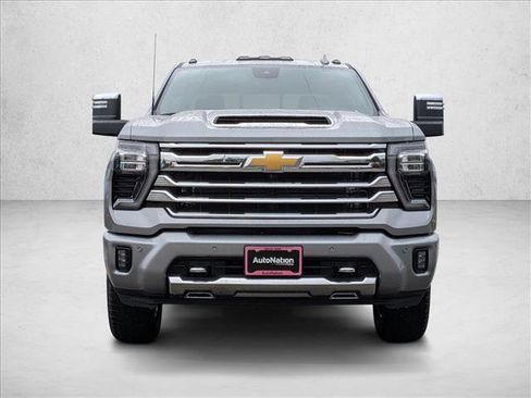 New 2026 Chevrolet Silverado 2500 High Country w/ High Country Premium Package AWD/4WD image 2