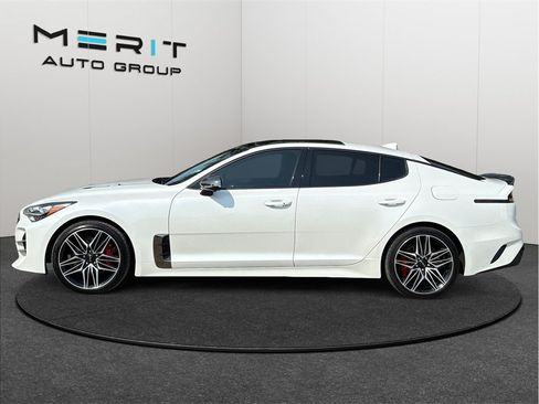 Used 2022 Kia Stinger GT2 image 5