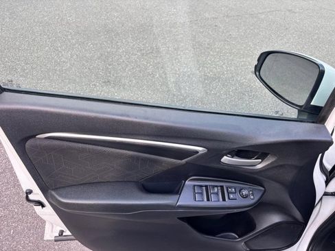 Used 2015 Honda Fit EX image 10