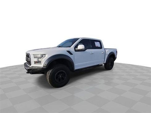 Used 2018 Ford F150 Raptor w/ Equipment Group 802A Luxury image 4