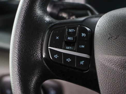 Used 2023 Ford Transit 350 XLT image 14