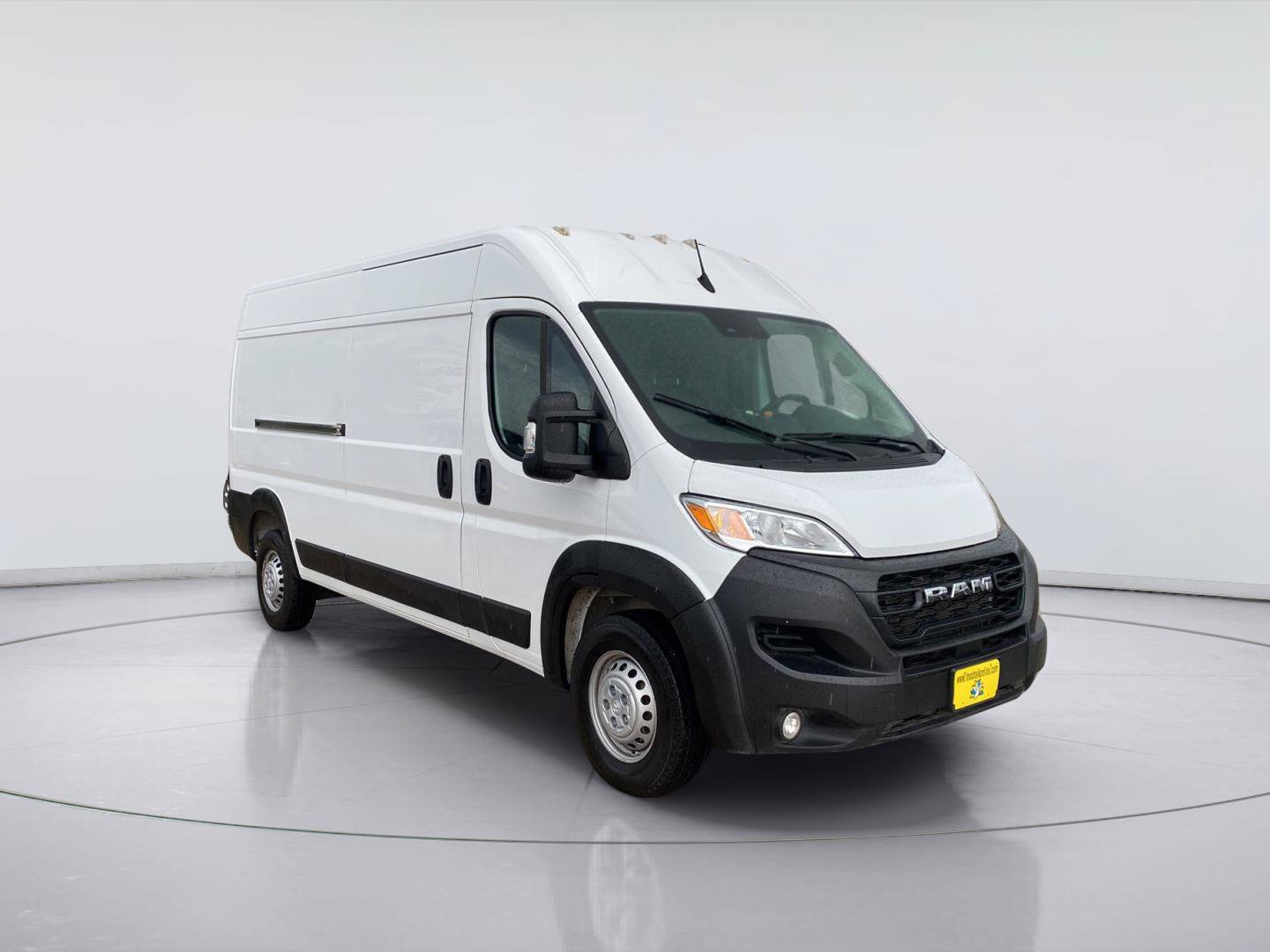 Used 2025 RAM ProMaster 2500 w/ Convenience Group FWD image 7