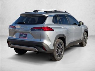 New 2026 Toyota Corolla Cross XLE video 2