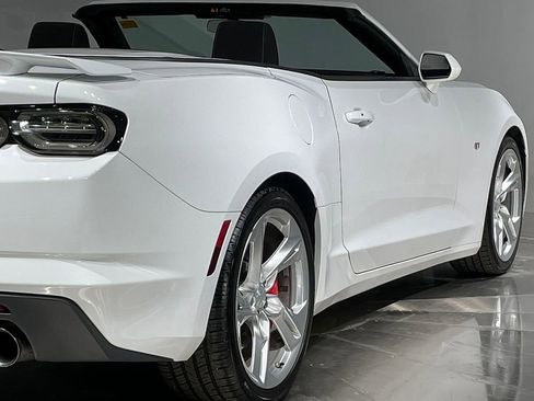 Used 2023 Chevrolet Camaro SS image 32