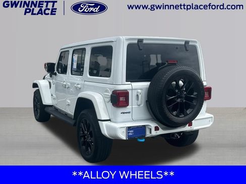 Used 2021 Jeep Wrangler Unlimited Sahara AWD/4WD image 7
