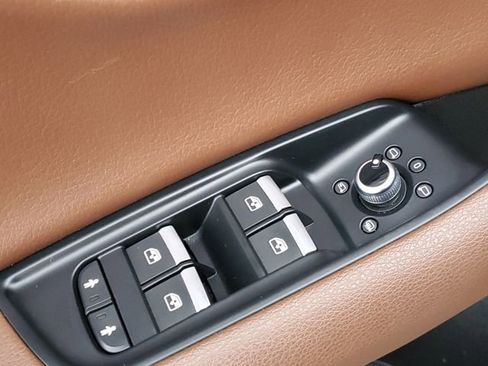 Used 2019 Audi Q7 3.0T Prestige w/ Prestige Package image 28