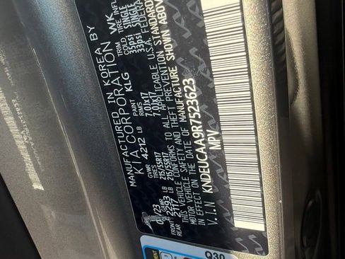 Used 2024 Kia Seltos S AWD/4WD image 19