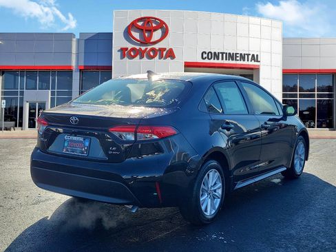 New 2026 Toyota Corolla LE image 5