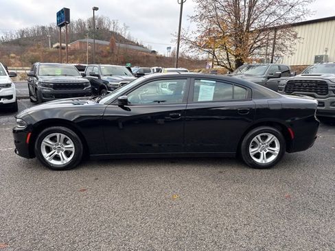 Used 2023 Dodge Charger SXT image 6