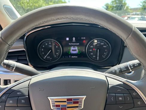 Certified 2023 Cadillac XT5 Premium Luxury w/ Technology Package FWD image 24