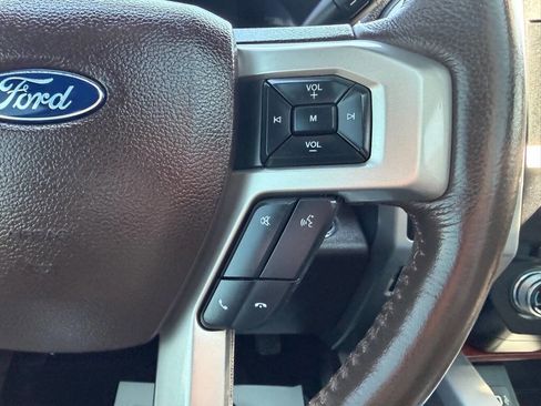 Used 2017 Ford F250 King Ranch w/ FX4 Off-Road Package AWD/4WD image 22