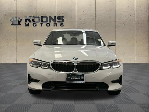 Used 2022 BMW 330i xDrive Sedan w/ Driving Assistance Package AWD/4WD image 3