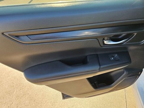 Used 2024 Honda CR-V Sport image 12