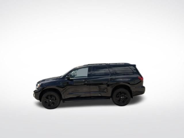 Used 2022 Toyota Sequoia TRD Sport AWD/4WD image 6