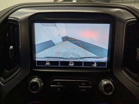 Used 2022 GMC Sierra 2500 SLE w/ SLE Convenience Package image 29