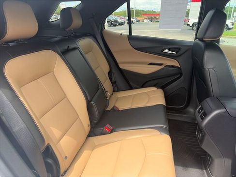 Used 2022 Chevrolet Equinox Premier FWD image 13
