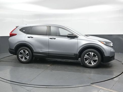 Used 2019 Honda CR-V LX image 3