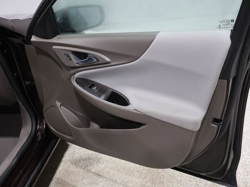 Used 2020 Chevrolet Malibu LS w/ Driver Confidence Package II image 25