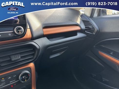 Certified 2021 Ford EcoSport SE w/ SE Convenience Package image 27