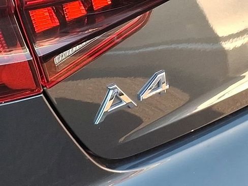 Used 2018 Audi A4 2.0T Ultra Premium w/ Convenience Package image 36